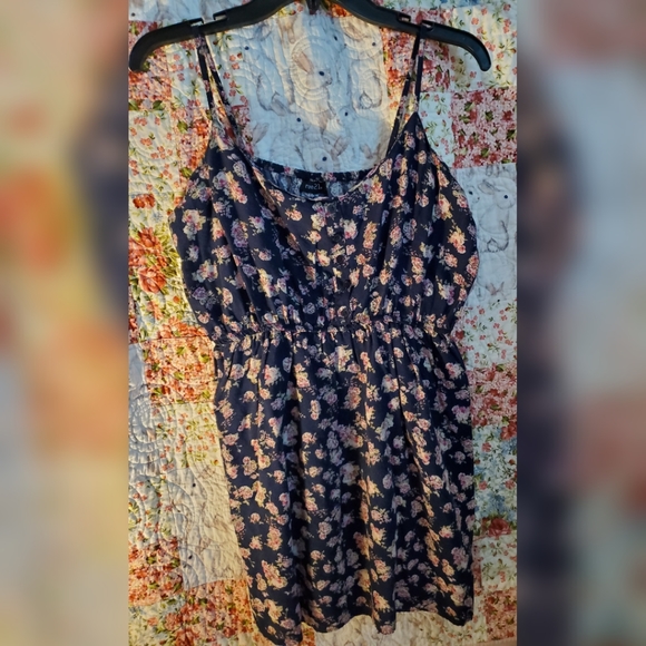 Rue21 Dresses & Skirts - Rue21 Dress Floral Navy Roses Buttons